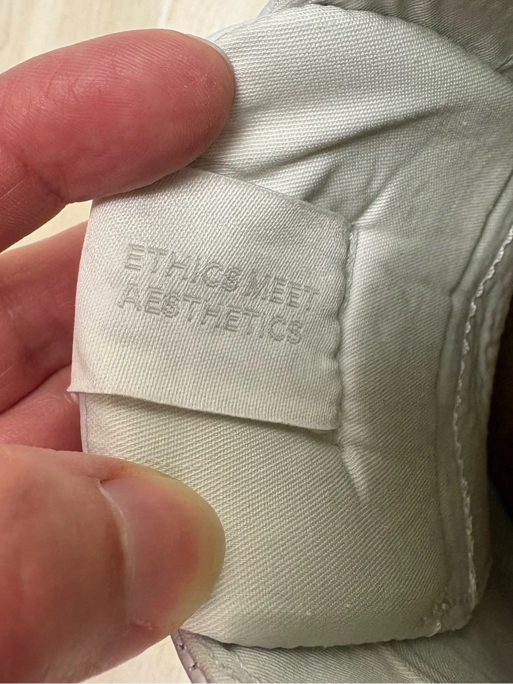 Cariuma Oca Leather Unisex Sneakers 10W 8.5M Like New Rare Eco-Friendly Preppy - Picture 8 of 9